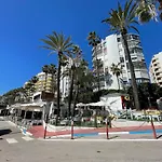 아파트 Precioso Paseo Maritimo 마르베야